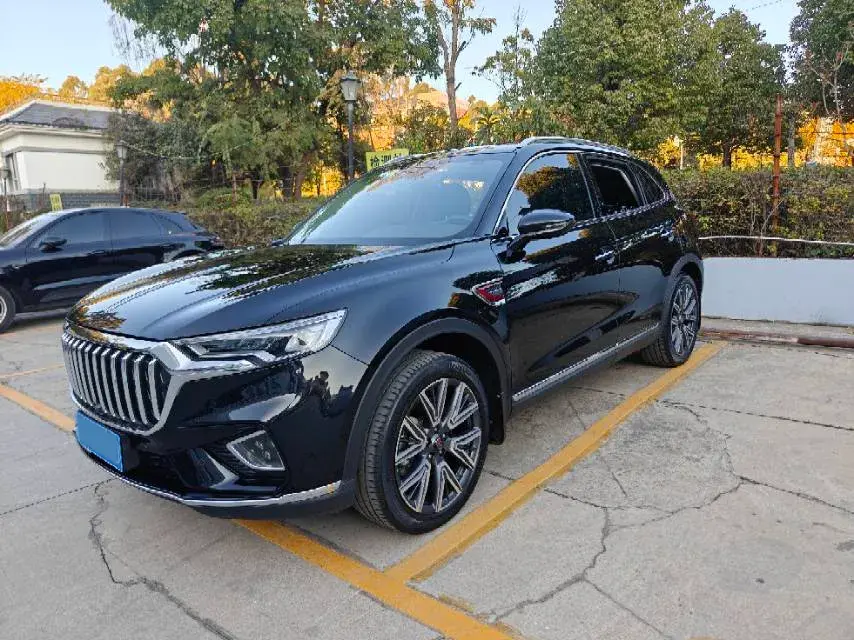 2022 HongQi HS5 2.0T 224HP L4 6AT