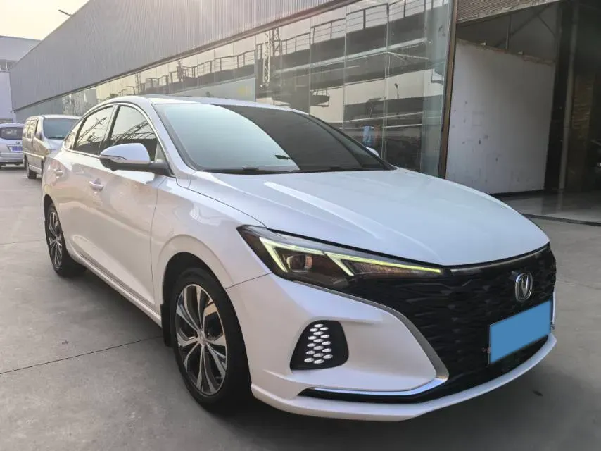 2021 ChangAn Eado 1.4T 160HP L4 7DCT,autocango,china used car exporter,china ev exporter,chinese used car exporter,chinese used ev exporter