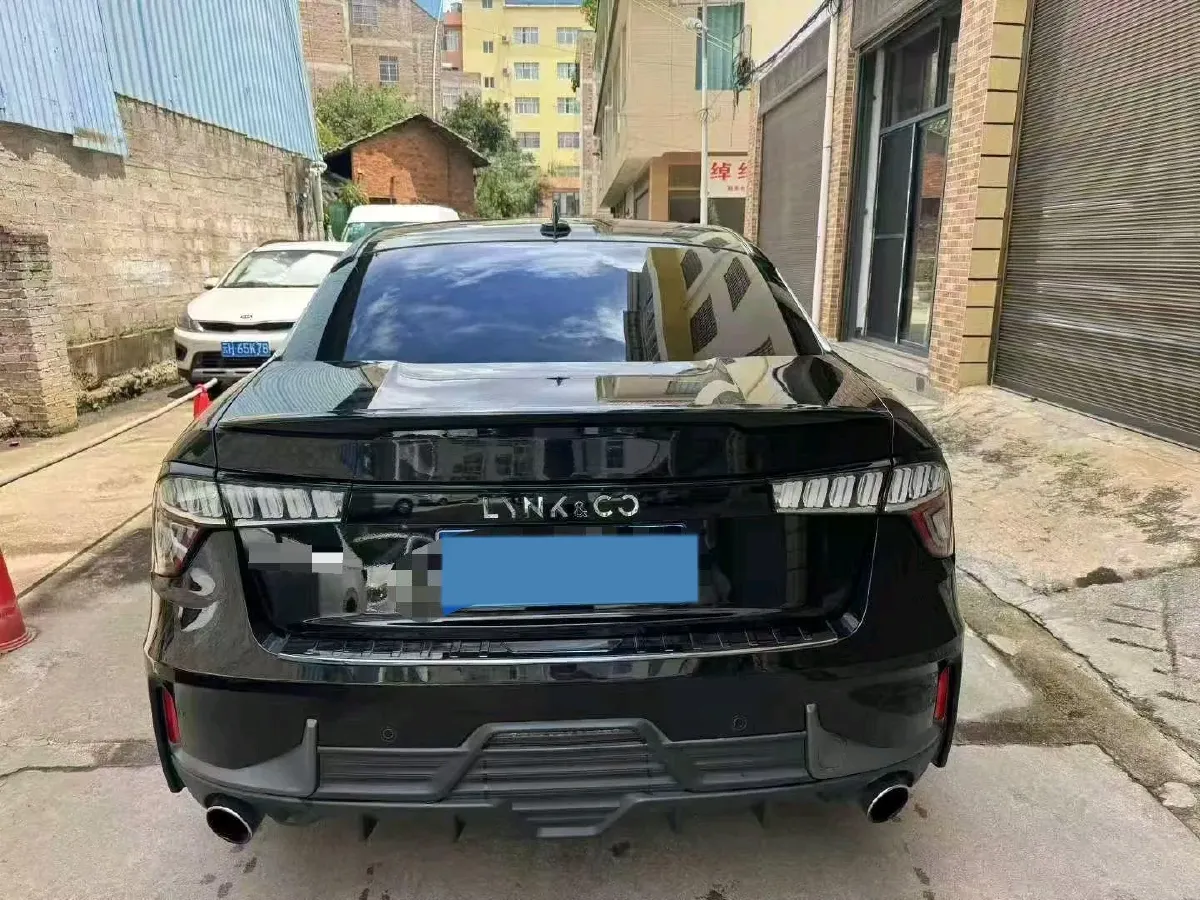 2018 Toyota C-HR 2.0L 171HP L4 CVT,autocango,china used car exporter,china ev exporter,chinese used car exporter,chinese used ev exporter