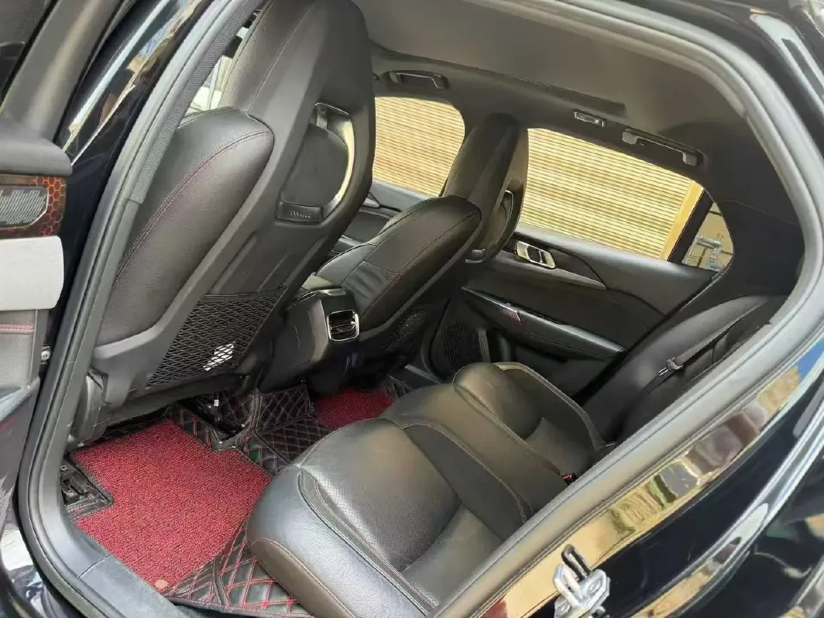 2018 Toyota C-HR 2.0L 171HP L4 CVT,autocango,china used car exporter,china ev exporter,chinese used car exporter,chinese used ev exporter