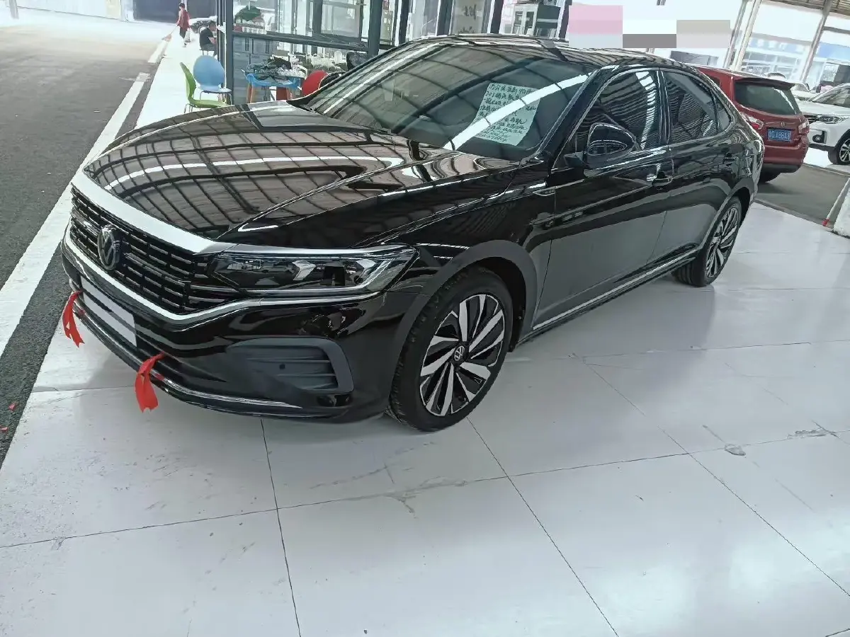 2024 Volkswagen Passat 2.0T 186HP L4 7DCT 2024 Volkswagen Passat 2.0T 186HP L4 7DCT