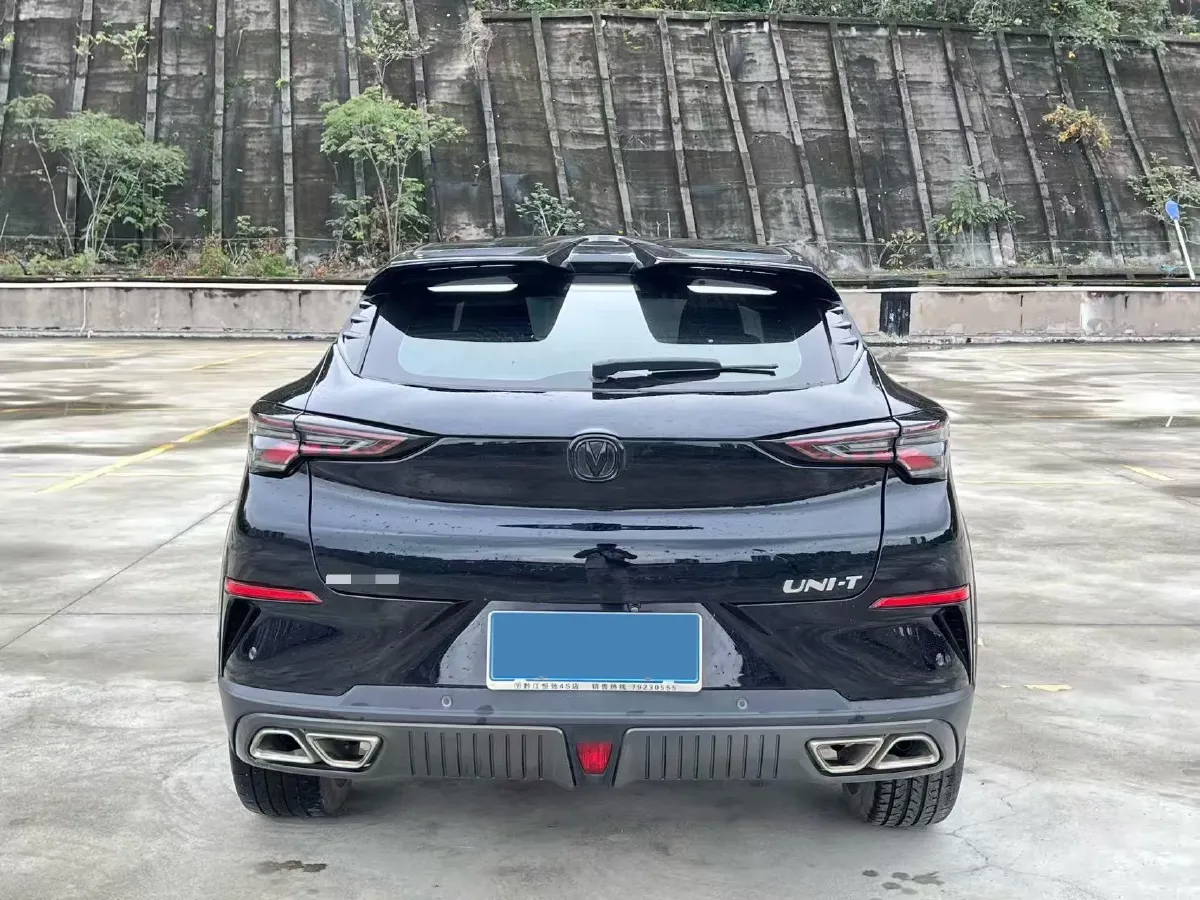 2022 ChangAn UNI-T 1.5T 188HP L4 7DCT,autocango,china used car exporter,china ev exporter,chinese used car exporter,chinese used ev exporter