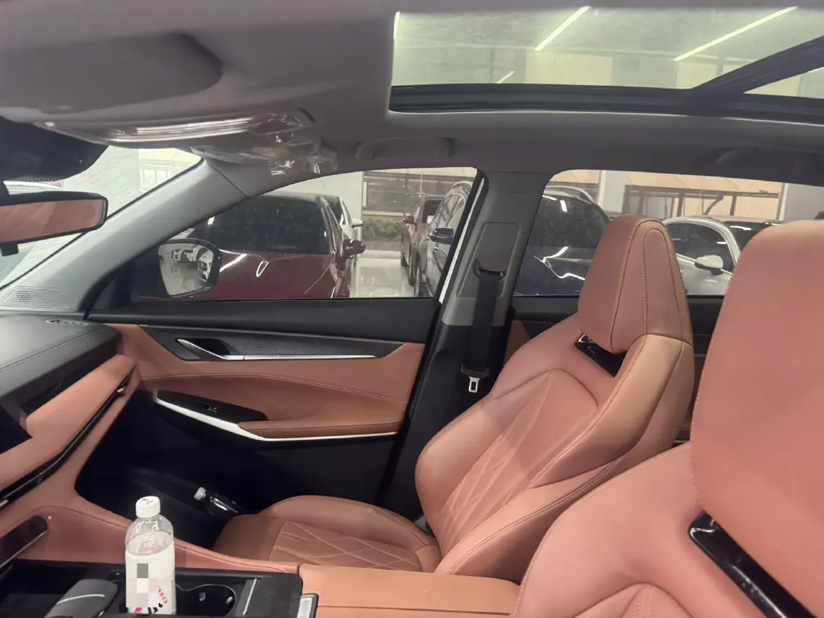 2024 ChangAn CS75 Plus 2.0T 233HP L4 8AT,autocango,china used car exporter,china ev exporter,chinese used car exporter,chinese used ev exporter