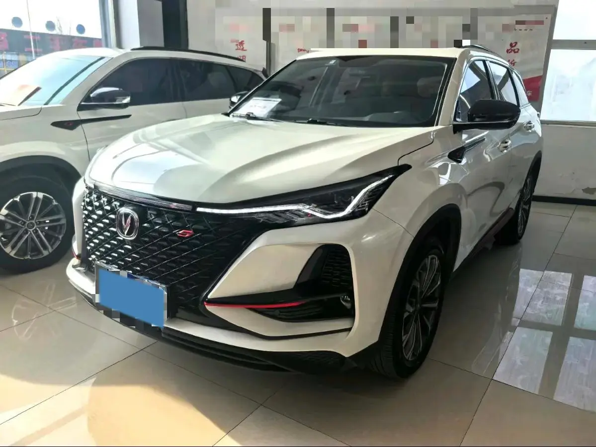 2022 ChangAn CS75 Plus 2.0T 233HP L4 8AT