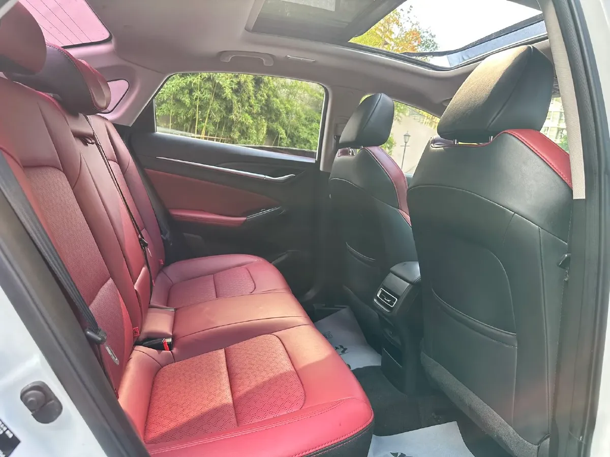 2021 ChangAn Eado 1.4T 160HP L4 7DCT,autocango,china used car exporter,china ev exporter,chinese used car exporter,chinese used ev exporter