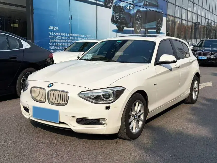 2013 BMW 1 Series 1.6T 136HP L4 8AT