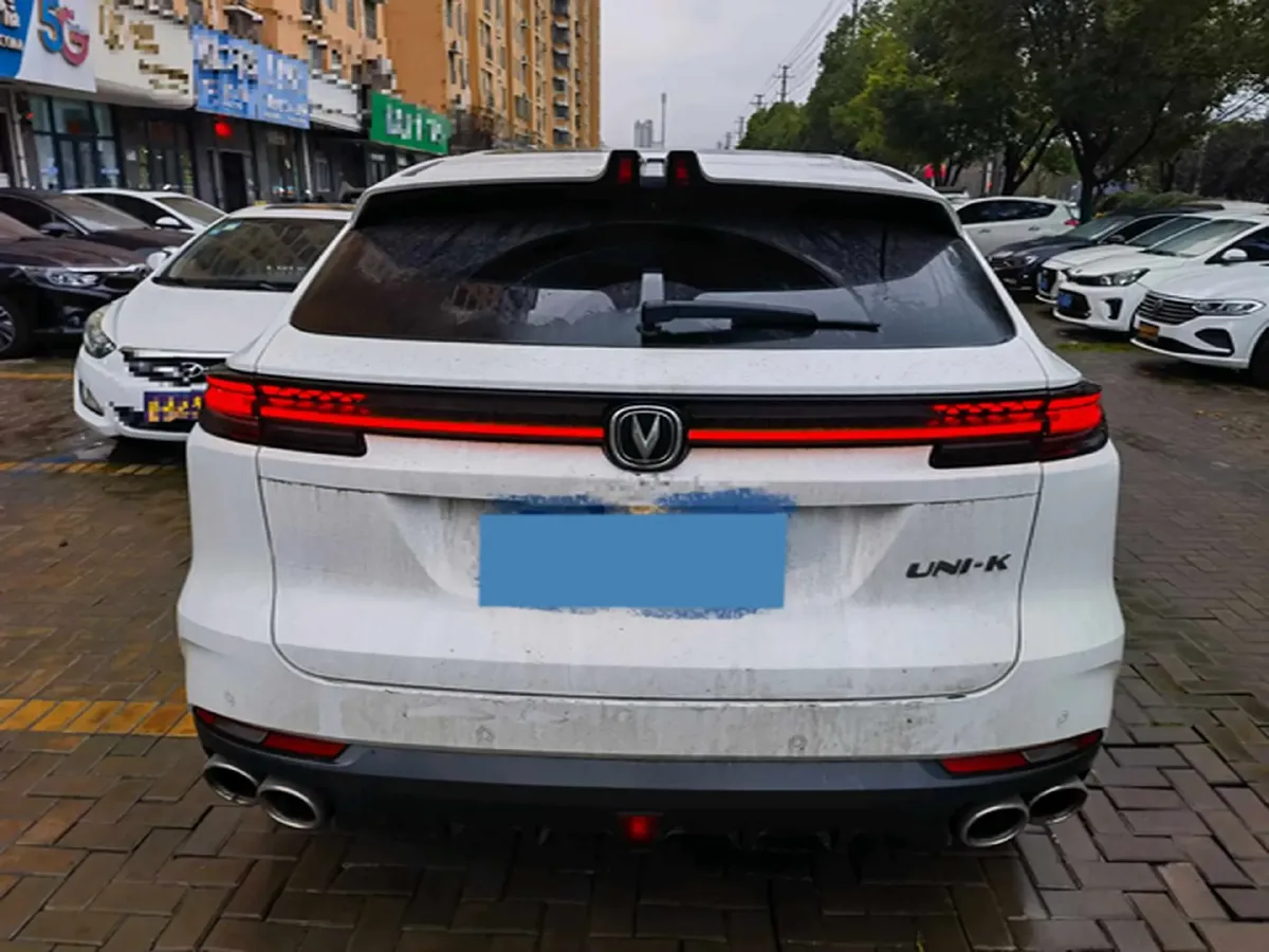 2021 ChangAn UNI-K 2.0T 233HP L4 8AT,autocango,china used car exporter,china ev exporter,chinese used car exporter,chinese used ev exporter