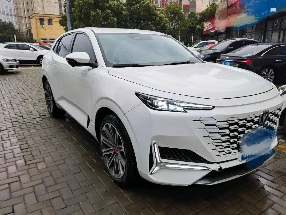 2021 ChangAn UNI-K 2.0T 233HP L4 8AT,autocango,china used car exporter,china ev exporter,chinese used car exporter,chinese used ev exporter