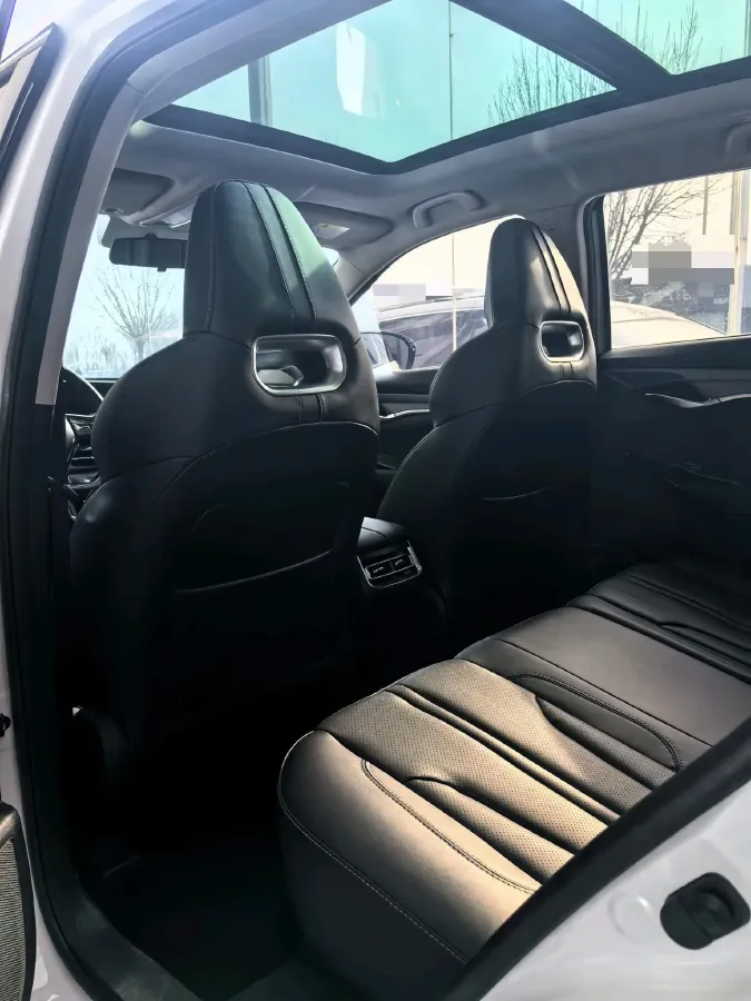 2021 ChangAn CS75 Plus 1.5T 178HP L4 6AT,autocango,china used car exporter,china ev exporter,chinese used car exporter,chinese used ev exporter