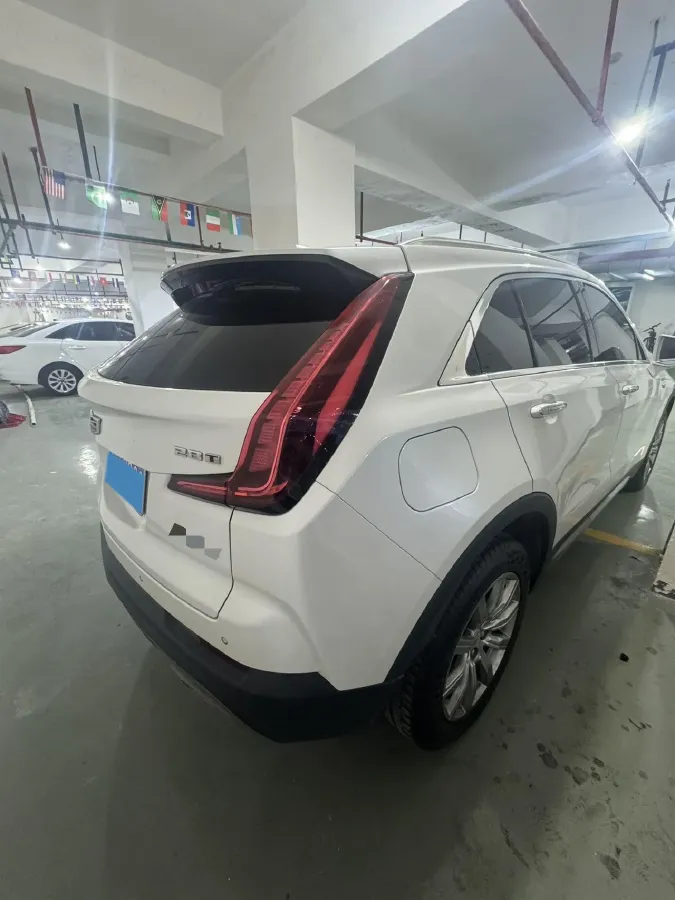 2021 Cadillac XT4 2.0T 237HP L4 9AT,autocango,china used car exporter,china ev exporter,chinese used car exporter,chinese used ev exporter