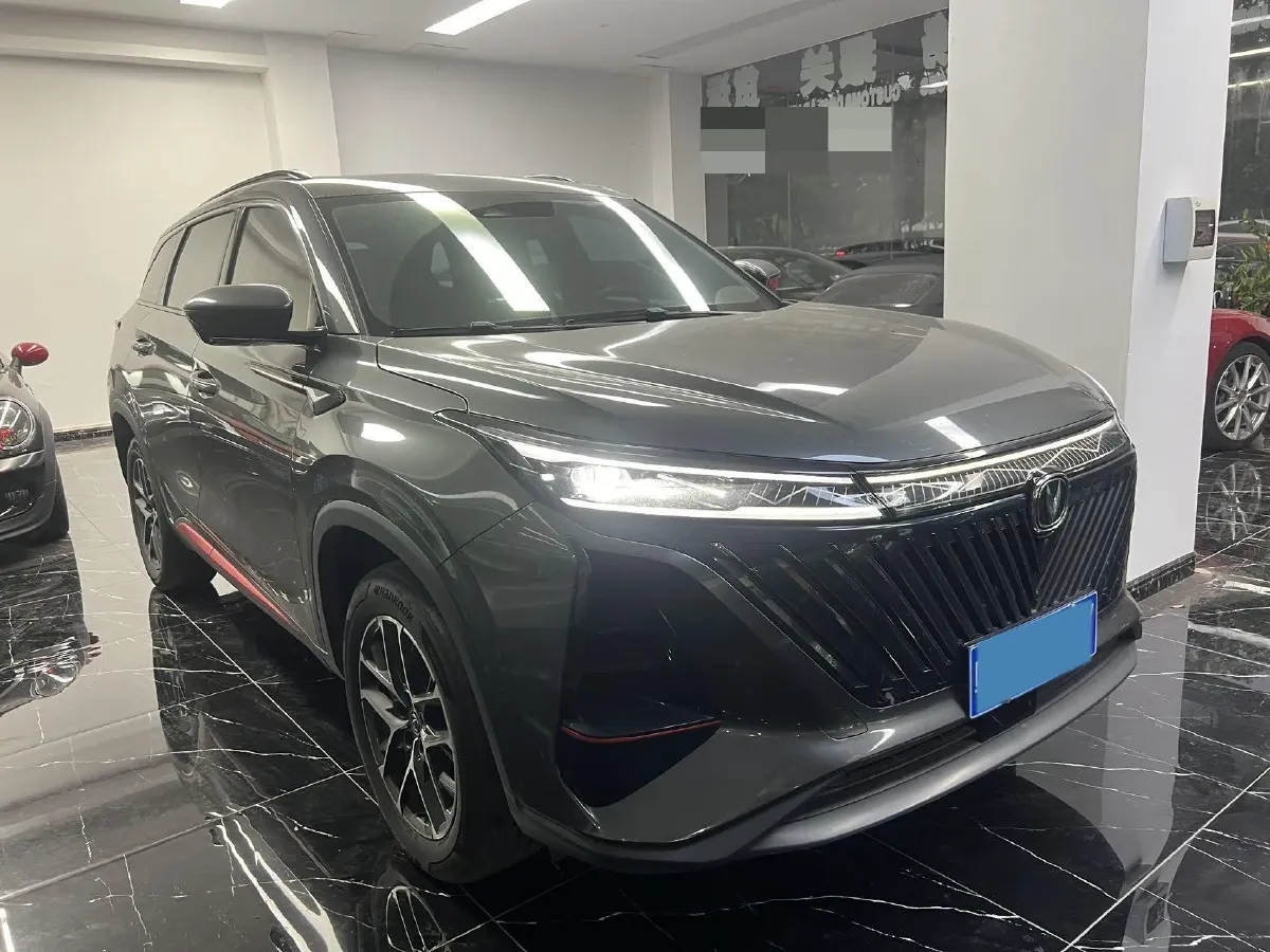 2022 ChangAn CS75 Plus 1.5T 178HP L4 6AT,autocango,china used car exporter,china ev exporter,chinese used car exporter,chinese used ev exporter