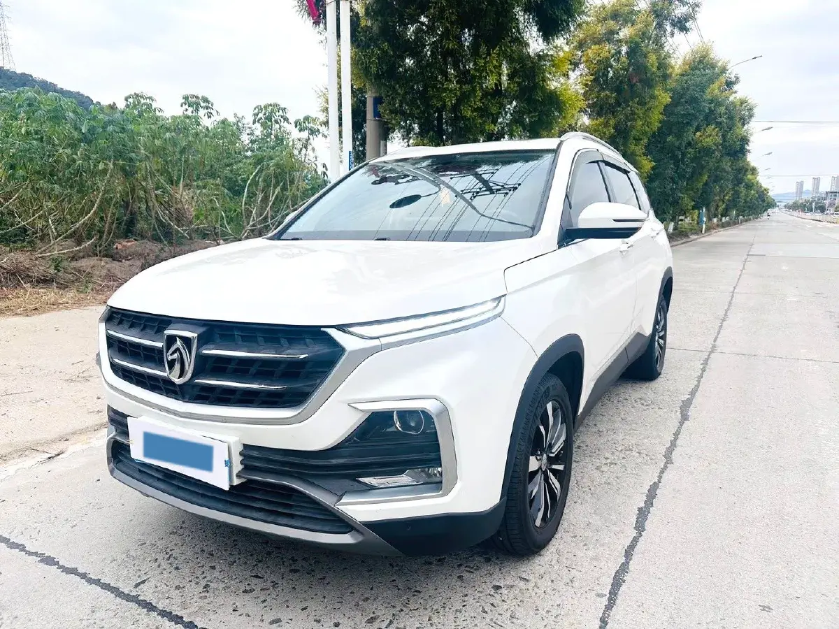 2019 BaoJun 530 1.5T 151HP L4 CVT