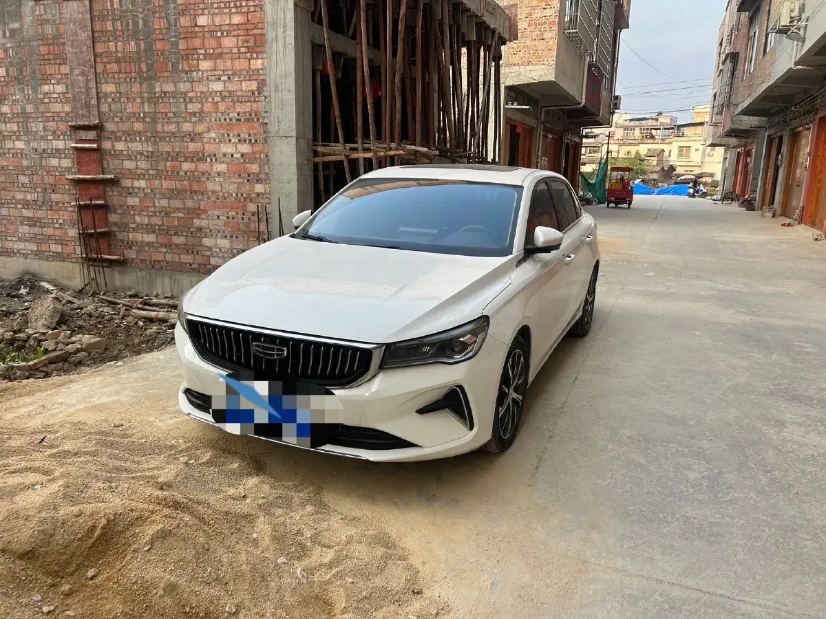 2022 Geely Emgrand 1.5L 114HP L4 CVT 2022 Geely Emgrand 1.5L 114HP L4 CVT