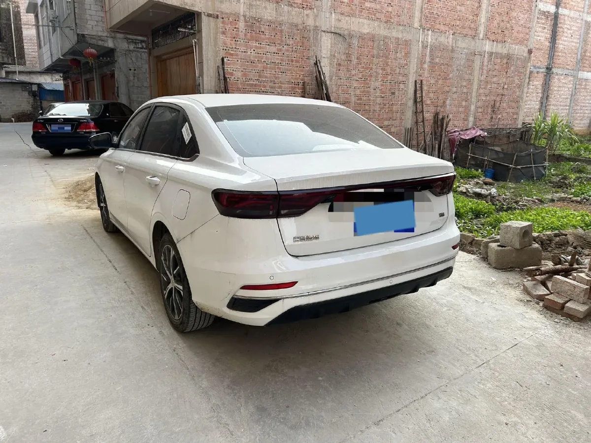 2022 Geely Emgrand 1.5L 114HP L4 CVT,autocango,china used car exporter,china ev exporter,chinese used car exporter,chinese used ev exporter