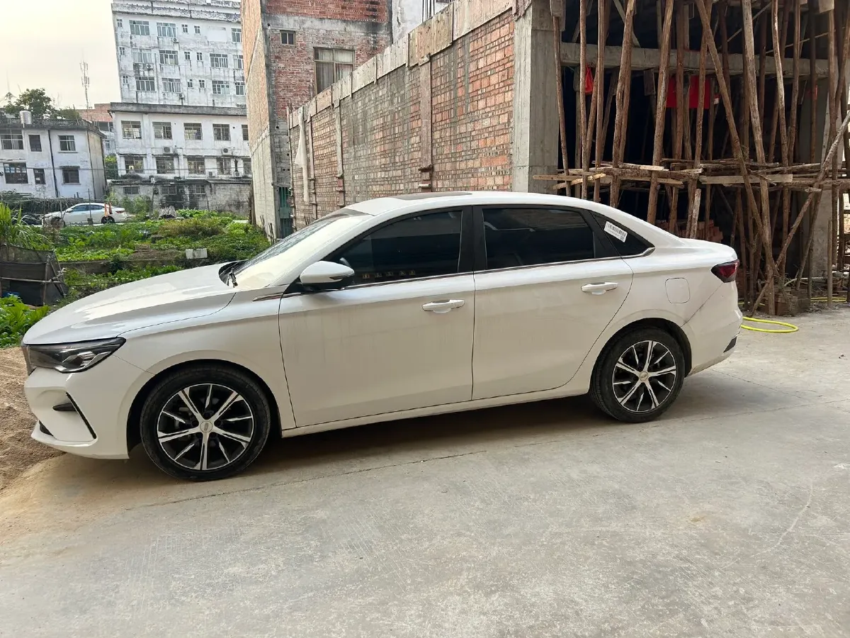 2022 Geely Emgrand 1.5L 114HP L4 CVT,autocango,china used car exporter,china ev exporter,chinese used car exporter,chinese used ev exporter