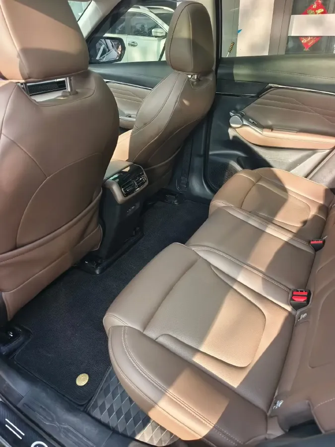 2024 GAC Trumpchi GS4 1.5T 177HP L4 7DCT,autocango,china used car exporter,china ev exporter,chinese used car exporter,chinese used ev exporter