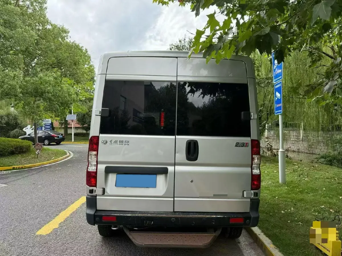 2021 DongFeng DFAC YuFeng 2.3T 136HP L4 6MT,autocango,china used car exporter,china ev exporter,chinese used car exporter,chinese used ev exporter