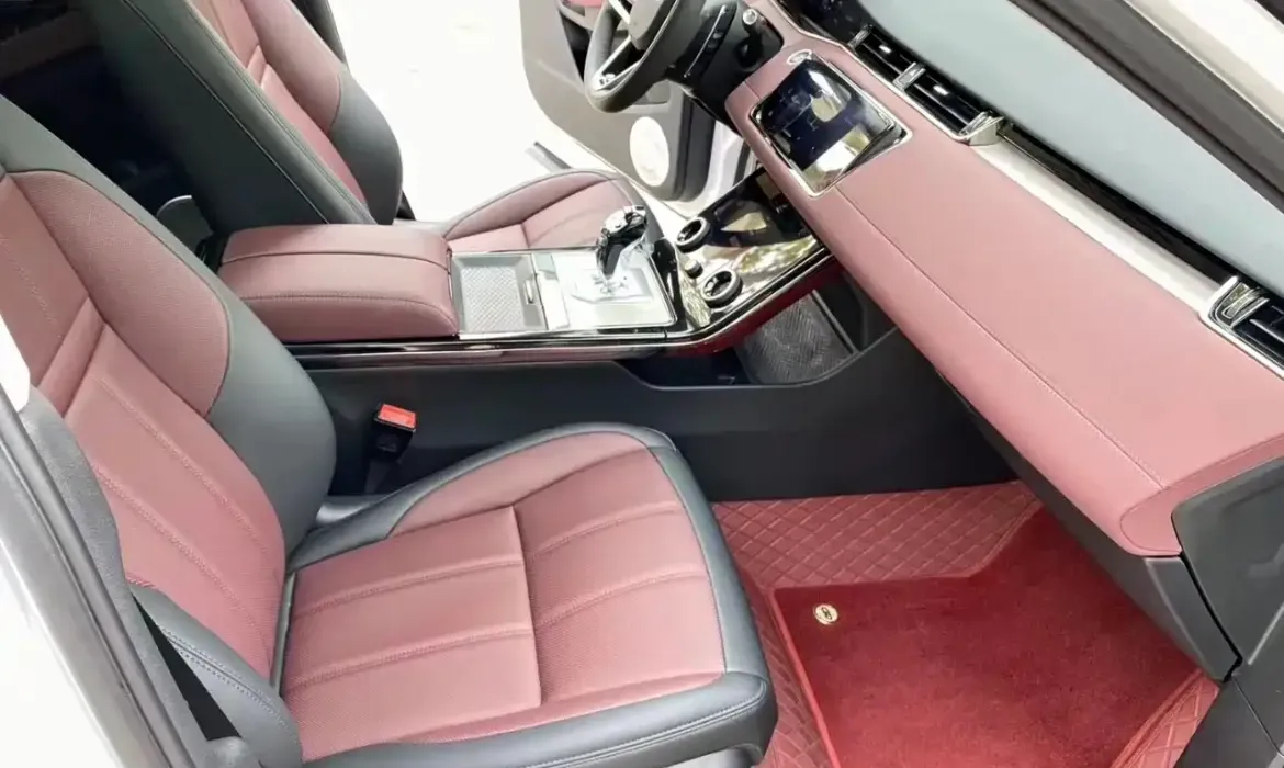 2023 Land Rover Range Rover Evoque 2.0T 249HP L4 9AT,autocango,china used car exporter,china ev exporter,chinese used car exporter,chinese used ev exporter