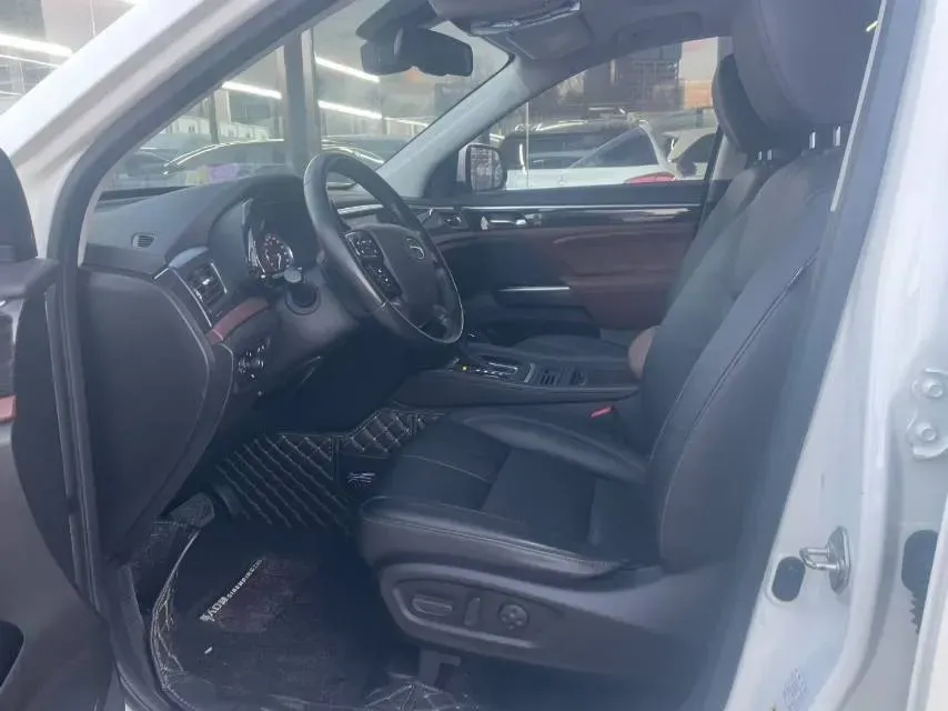 2017 GAC Trumpchi GS8 2.0T 201HP L4 6AT,autocango,china used car exporter,china ev exporter,chinese used car exporter,chinese used ev exporter