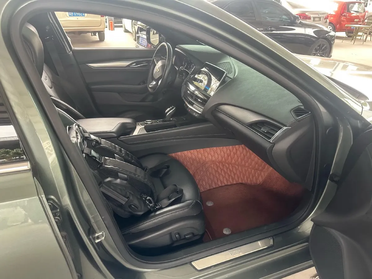 2022 Cadillac CT5 2.0T 237HP L4 10AT,autocango,china used car exporter,china ev exporter,chinese used car exporter,chinese used ev exporter