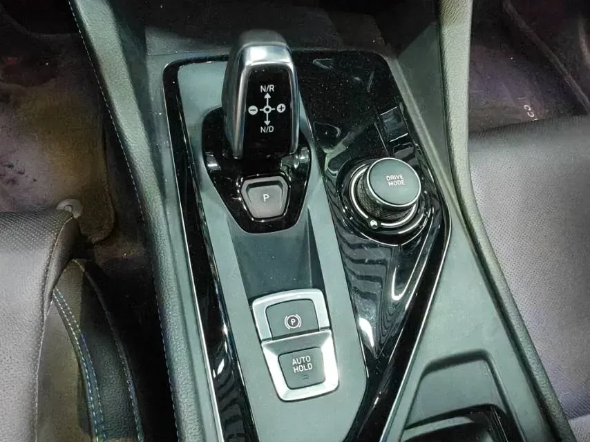 2019 LYNK&CO 03 New Energy 1.5T 180HP L3 7DCT PHEV 9.4KWH,autocango,china used car exporter,china ev exporter,chinese used car exporter,chinese used ev exporter