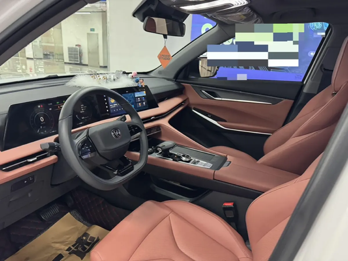 2024 ChangAn CS75 Plus 1.5T 188HP L4 8AT,autocango,china used car exporter,china ev exporter,chinese used car exporter,chinese used ev exporter