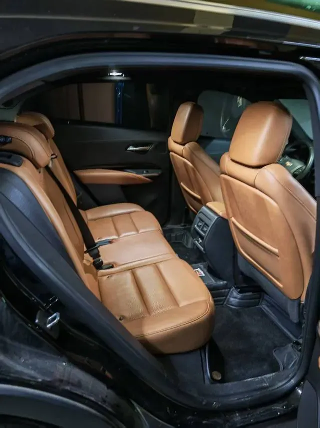 2022 Cadillac XT4 2.0T 237HP L4 9AT,autocango,china used car exporter,china ev exporter,chinese used car exporter,chinese used ev exporter