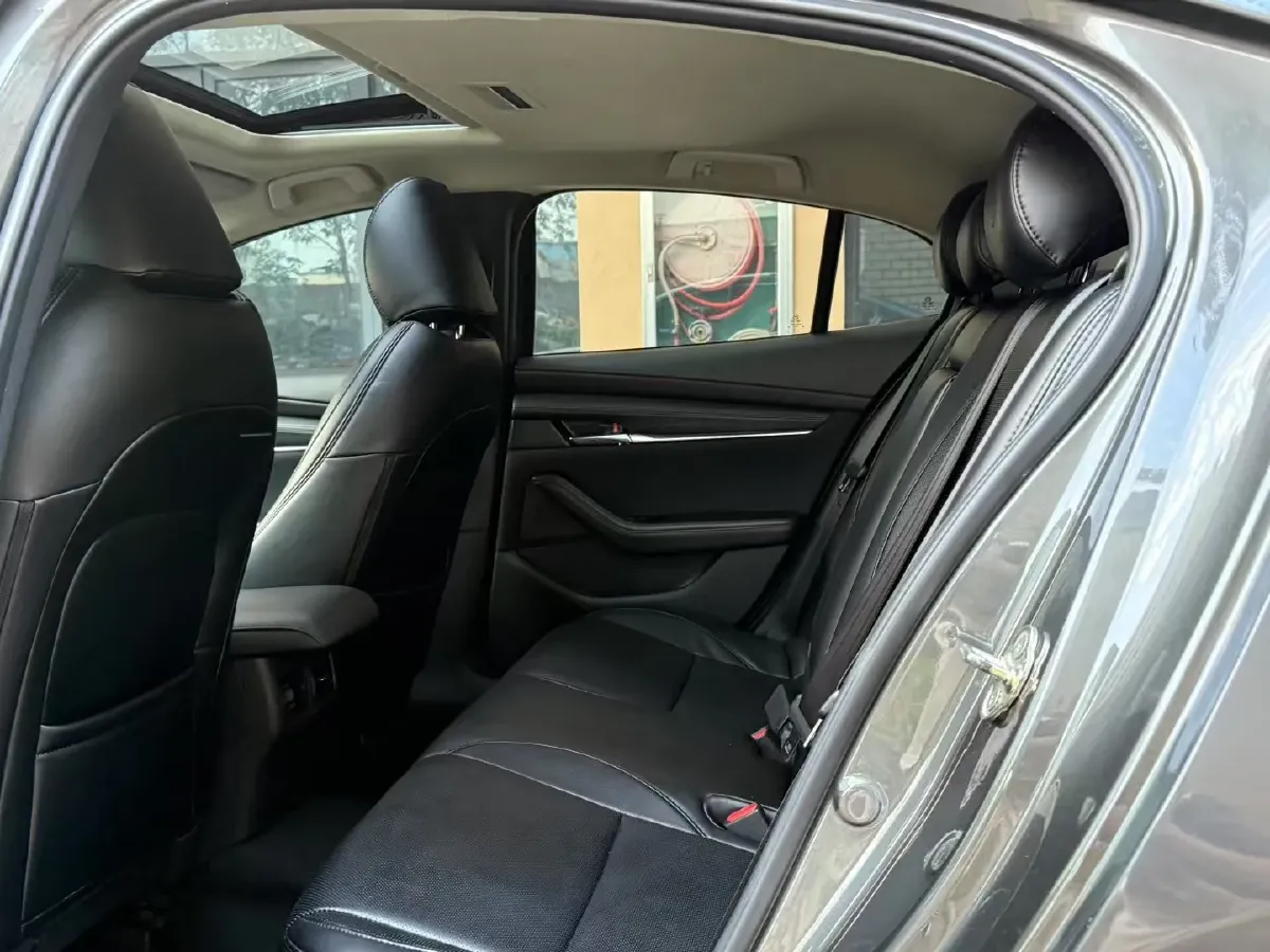 2020 Mazda 3 Axela 2.0L 158HP L4 6AT,autocango,china used car exporter,china ev exporter,chinese used car exporter,chinese used ev exporter