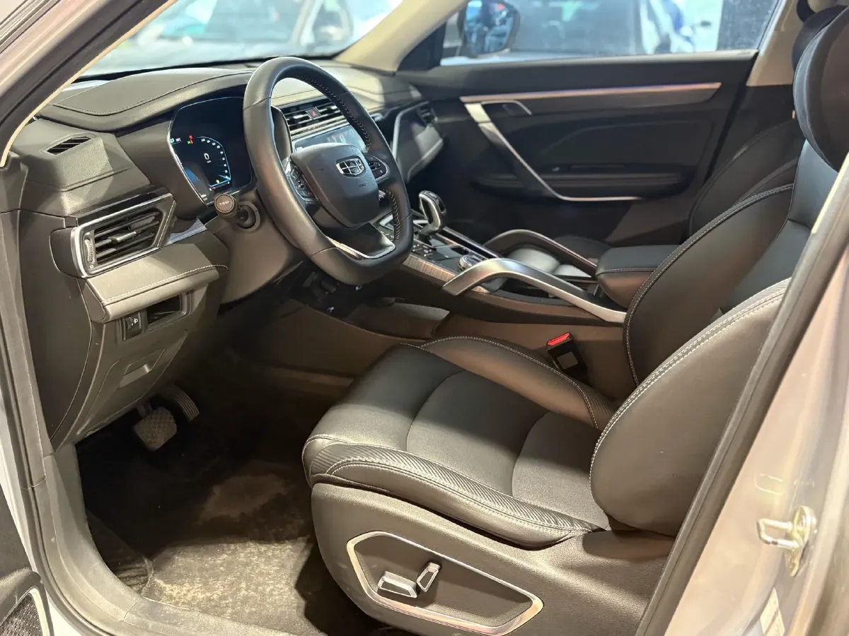 2020 Geely Azkarra 1.8T 184HP L4 7DCT,autocango,china used car exporter,china ev exporter,chinese used car exporter,chinese used ev exporter