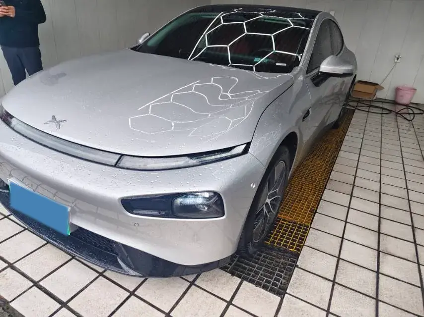 2024 Xpeng P7 BEV 64.4KWH