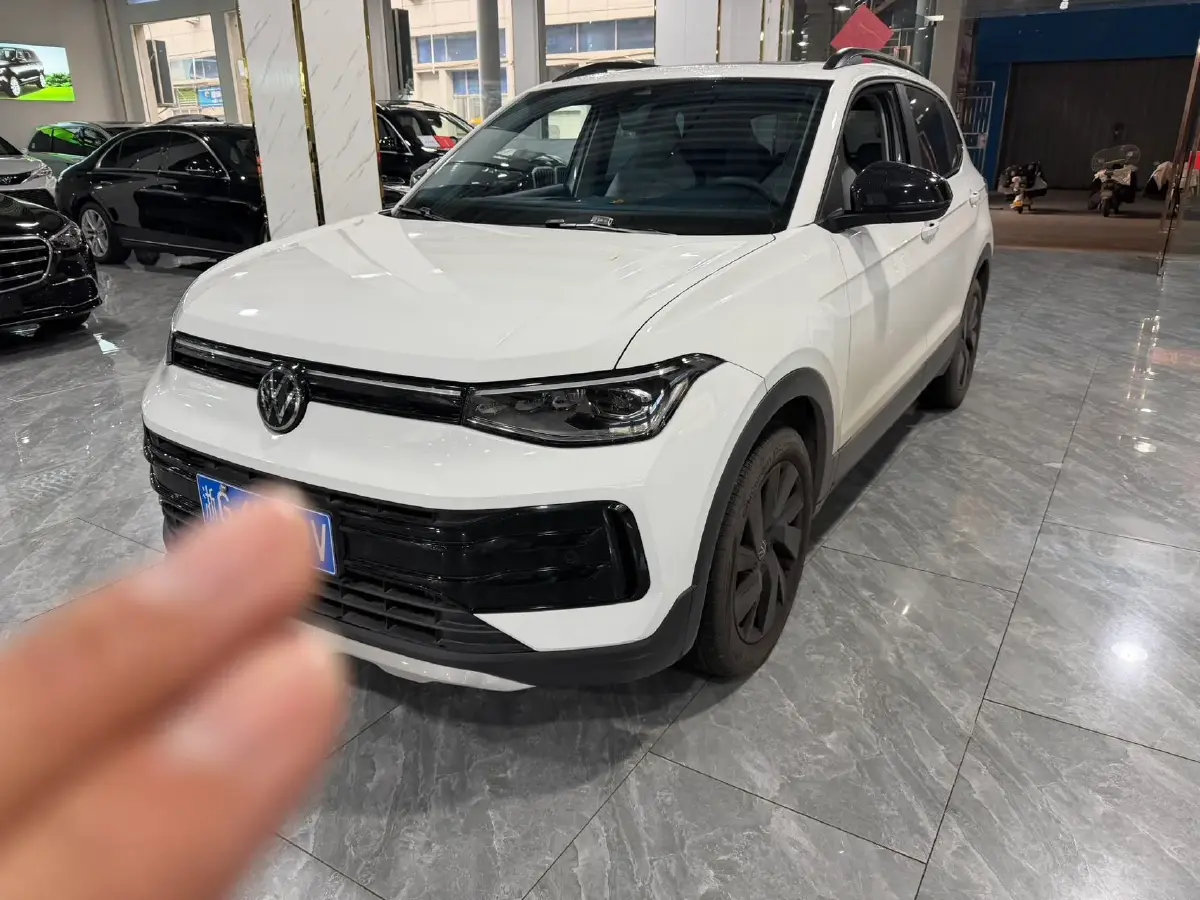 2025 Volkswagen Tharu 1.5T 160HP L4 7DCT