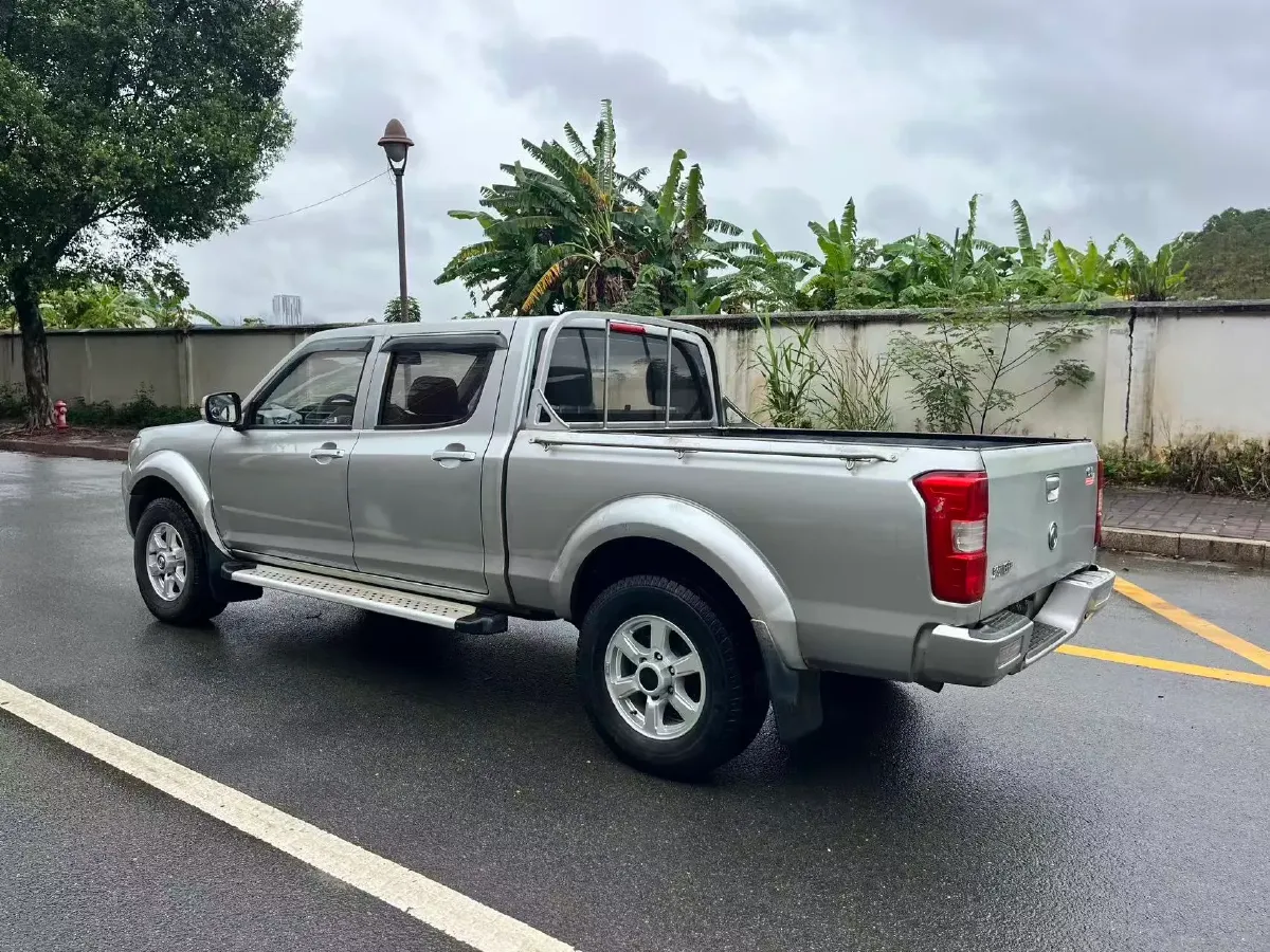 2018 Dongfeng RuiQi 2.5T 140HP L4 6MT,autocango,china used car exporter,china ev exporter,chinese used car exporter,chinese used ev exporter