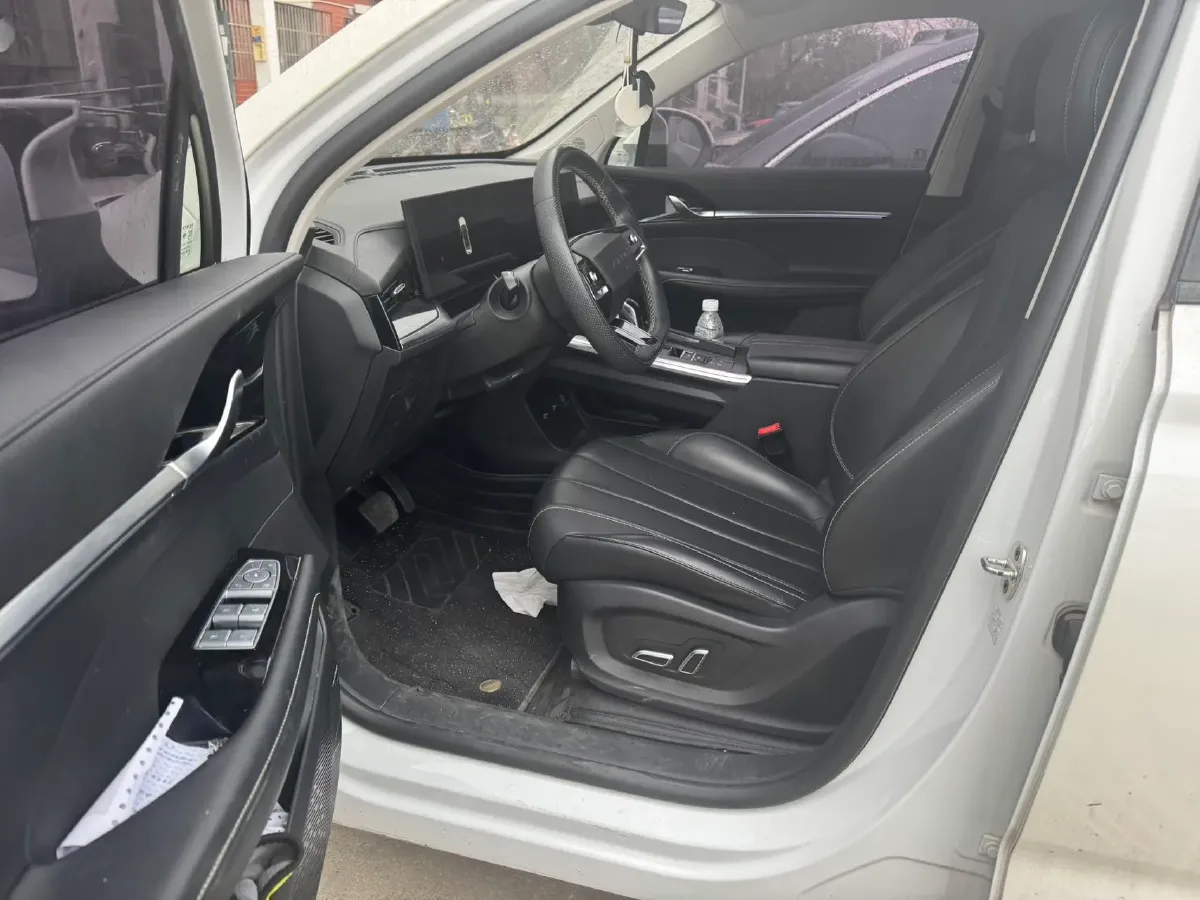 2022 Roewe RX5 MAX 1.5T 181HP L4 6AT,autocango,china used car exporter,china ev exporter,chinese used car exporter,chinese used ev exporter