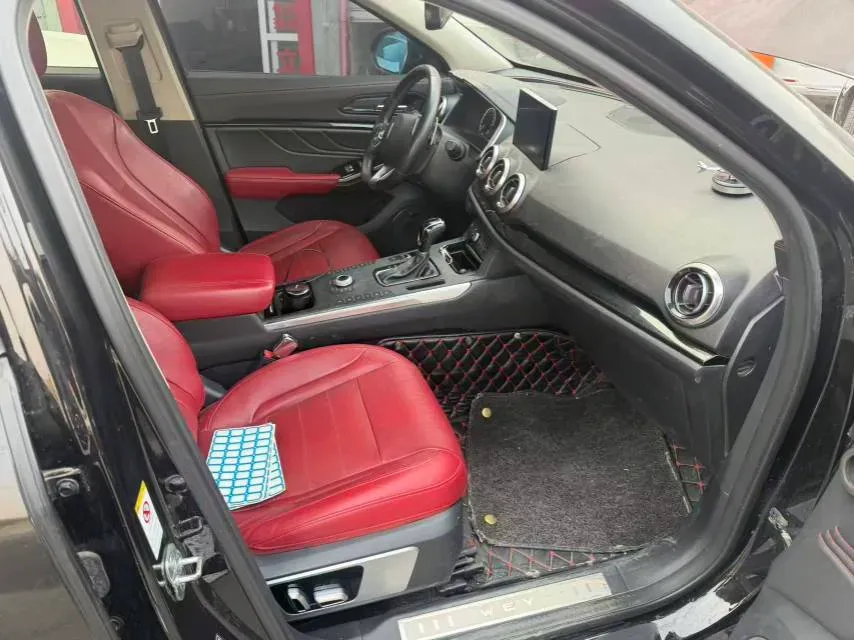 2017 WEY VV5 2.0T 197HP L4 7DCT,autocango,china used car exporter,china ev exporter,chinese used car exporter,chinese used ev exporter