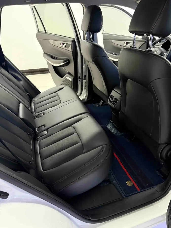 2021 ChangAn CS75 1.5T 178HP L4 7DCT,autocango,china used car exporter,china ev exporter,chinese used car exporter,chinese used ev exporter