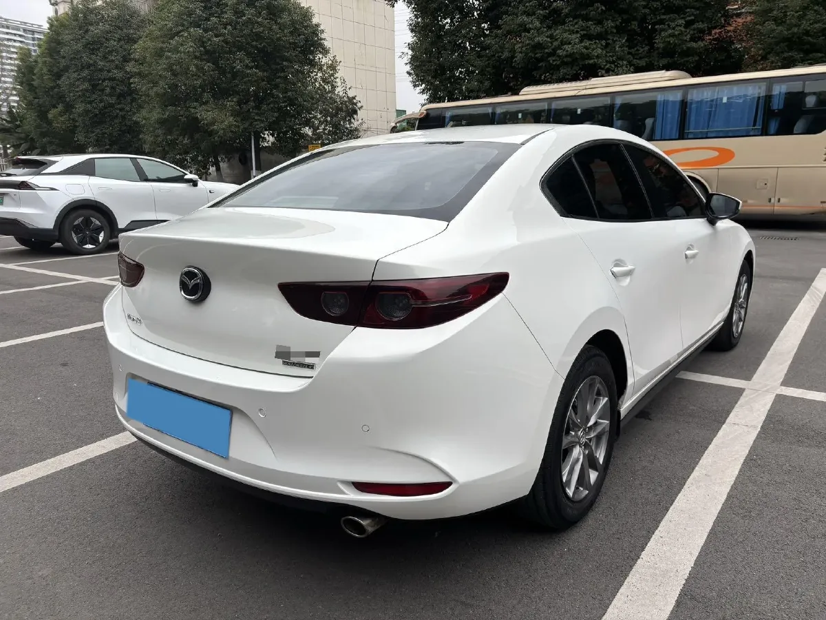 2020 Mazda 3 Axela 1.5L 117HP L4 6AT,autocango,china used car exporter,china ev exporter,chinese used car exporter,chinese used ev exporter