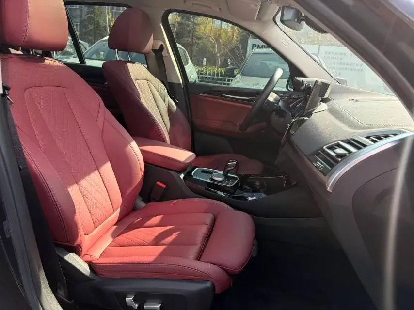 2022 BMW X3 2.0T 184HP L4 8AT,autocango,china used car exporter,china ev exporter,chinese used car exporter,chinese used ev exporter