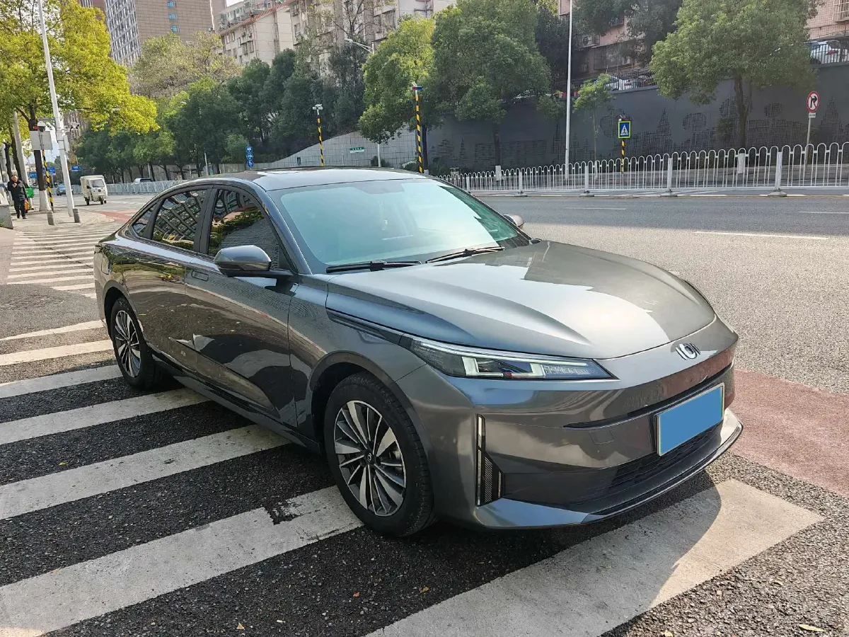 2024 ChangAn QiYuan A05 1.5L 110HP L4 E-CVT PHEV 9.07KWH,autocango,china used car exporter,china ev exporter,chinese used car exporter,chinese used ev exporter