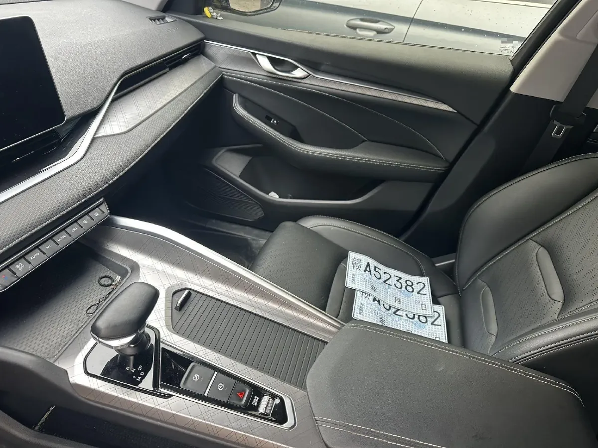 2021 Geely Preface 2.0T 190HP L4 7DCT,autocango,china used car exporter,china ev exporter,chinese used car exporter,chinese used ev exporter