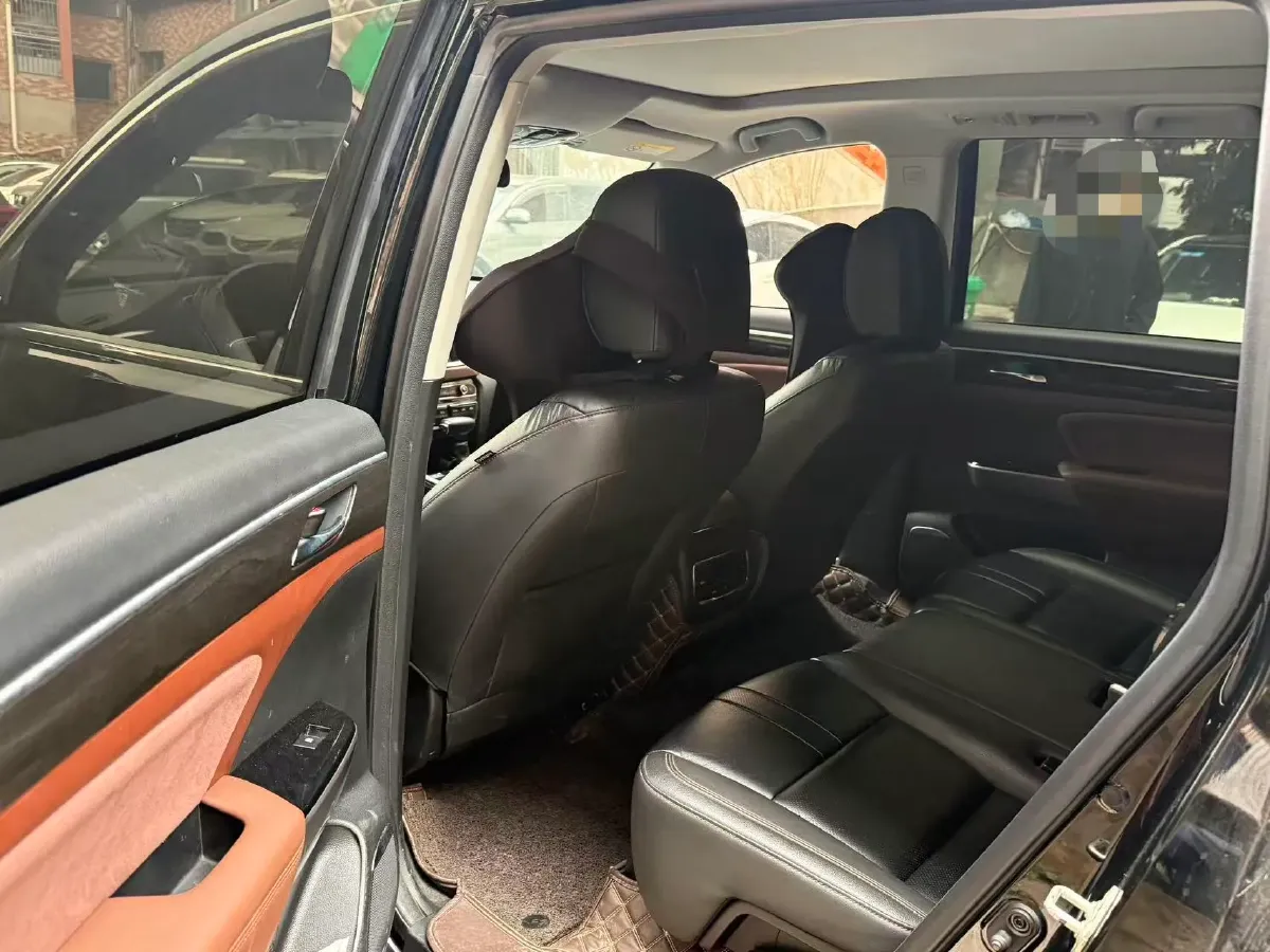 2017 GAC Trumpchi GS8 2.0T 201HP L4 6AT,autocango,china used car exporter,china ev exporter,chinese used car exporter,chinese used ev exporter