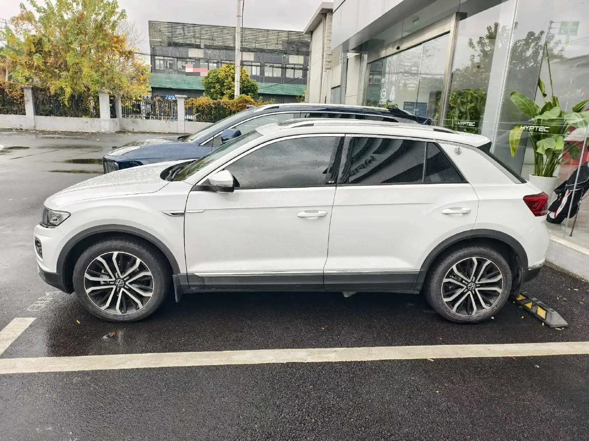 2021 Volkswagen T-Roc 1.4T 150HP L4 7DCT,autocango,china used car exporter,china ev exporter,chinese used car exporter,chinese used ev exporter