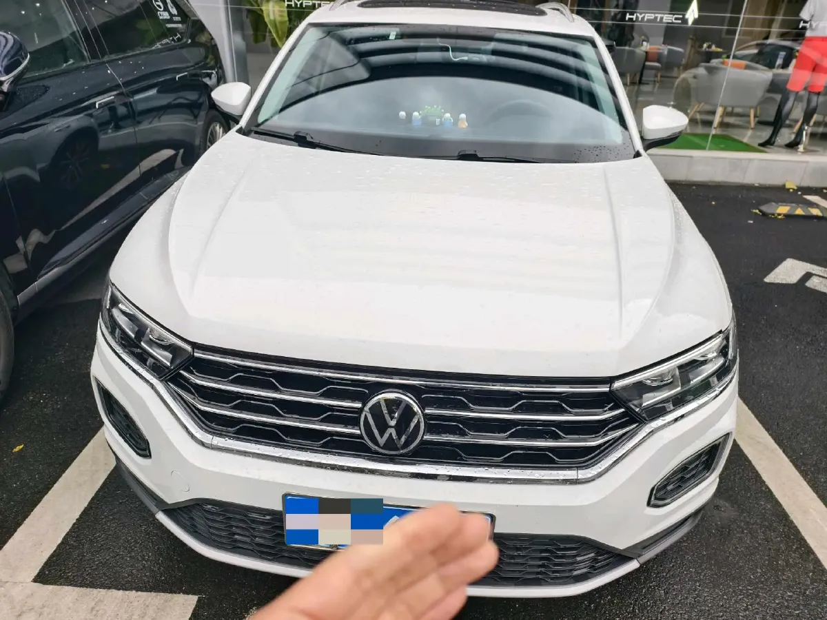 2021 Volkswagen T-Roc 1.4T 150HP L4 7DCT,autocango,china used car exporter,china ev exporter,chinese used car exporter,chinese used ev exporter