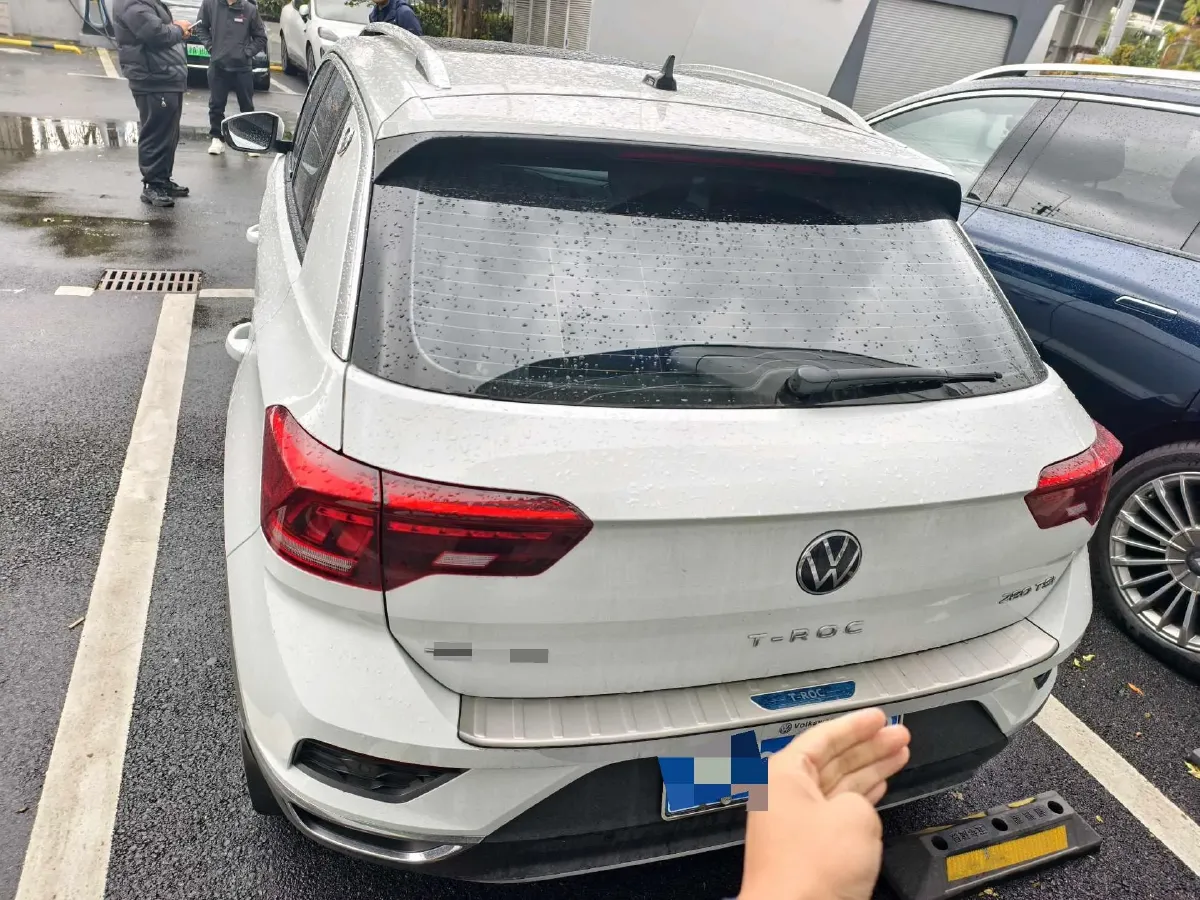 2021 Volkswagen T-Roc 1.4T 150HP L4 7DCT,autocango,china used car exporter,china ev exporter,chinese used car exporter,chinese used ev exporter