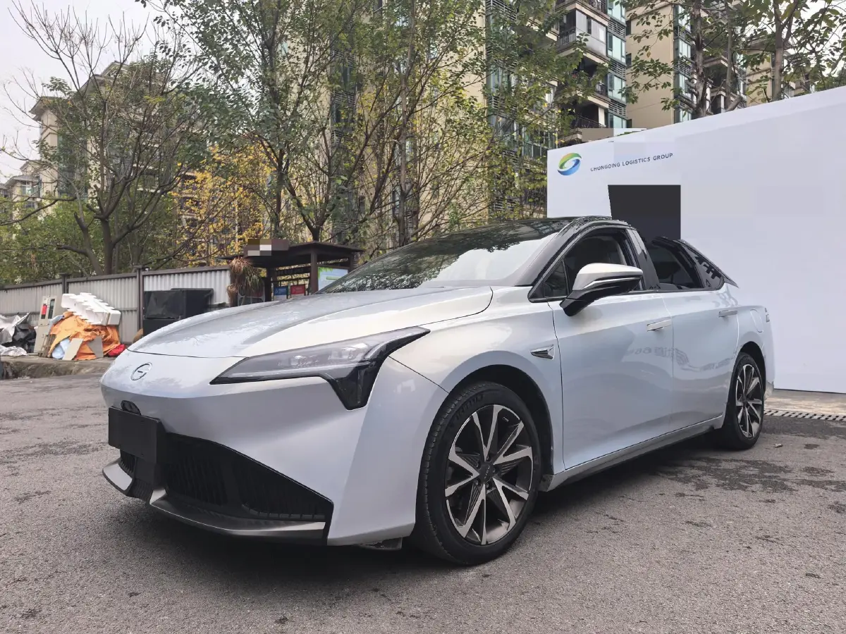 2022 ChangAn Oshan Z6 1.5T 170HP L4 6TCT PHEV 28.4KWH