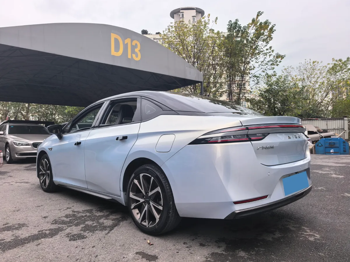 2022 ChangAn Oshan Z6 1.5T 170HP L4 6TCT PHEV 28.4KWH,autocango,china used car exporter,china ev exporter,chinese used car exporter,chinese used ev exporter