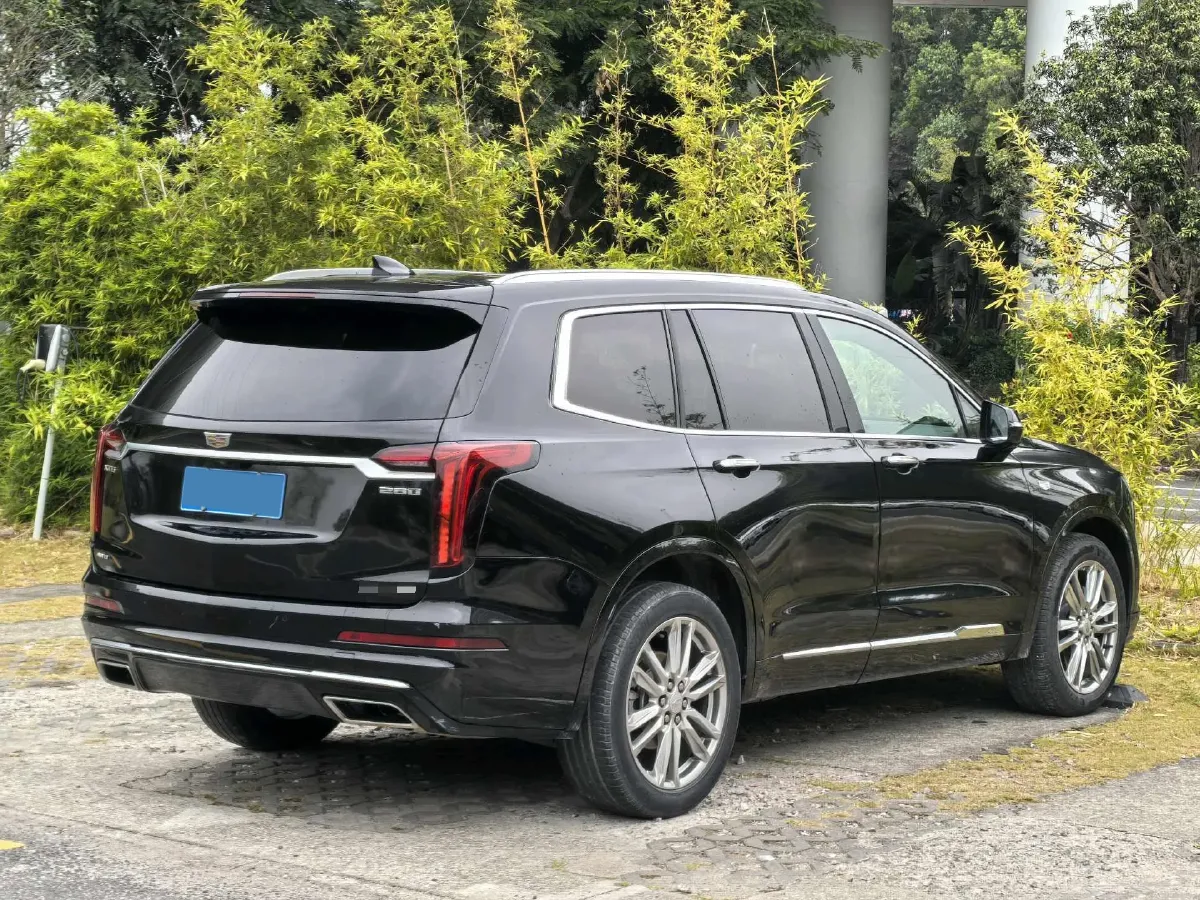 2021 Cadillac XT6 2.0T 237HP L4 9AT,autocango,china used car exporter,china ev exporter,chinese used car exporter,chinese used ev exporter