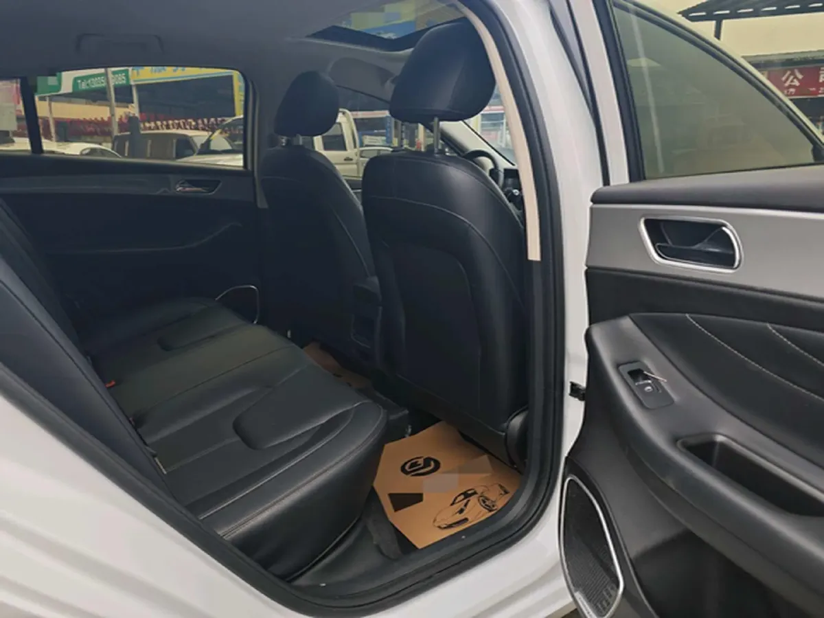 2019 Chery Arrizo 5 1.5L 116HP L4 CVT,autocango,china used car exporter,china ev exporter,chinese used car exporter,chinese used ev exporter