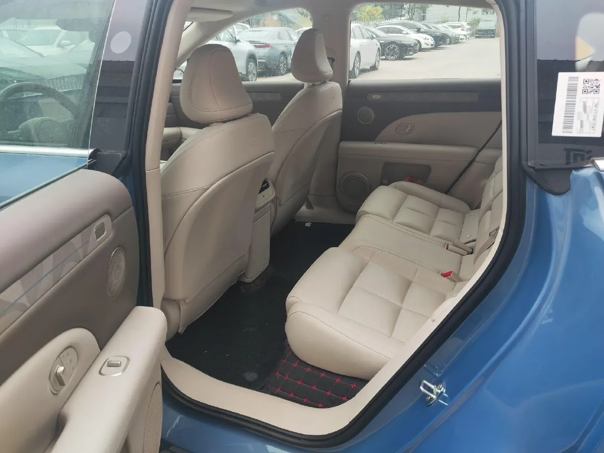 2026 IM LS6 REEV 155HP REEV,autocango,china used car exporter,china ev exporter,chinese used car exporter,chinese used ev exporter