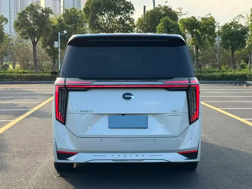 2023 GAC Trumpchi M8 2.0T 190HP L4 E-CVT Hybrid,autocango,china used car exporter,china ev exporter,chinese used car exporter,chinese used ev exporter