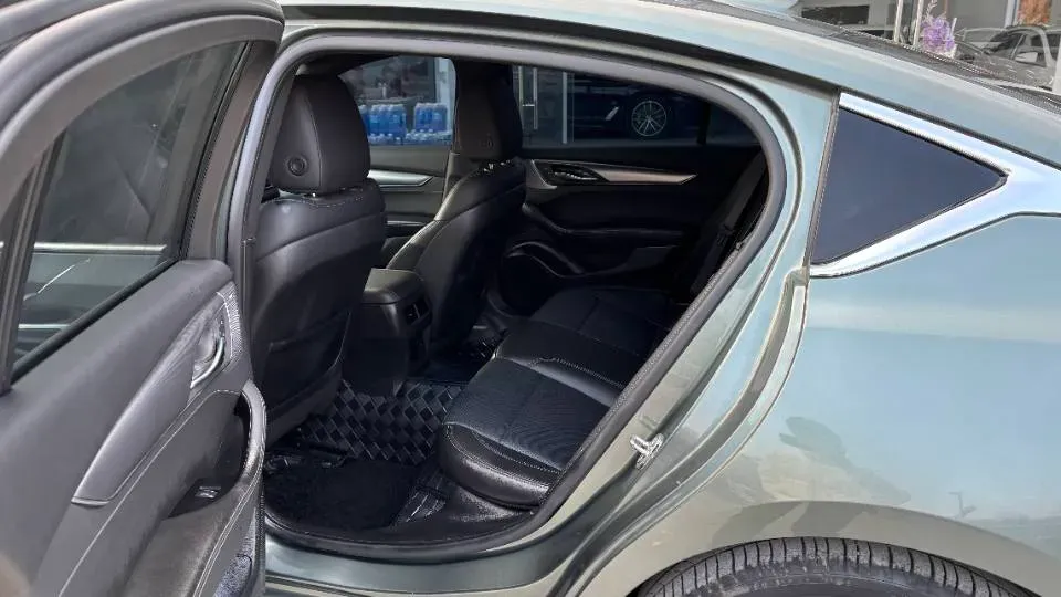 2023 Cadillac CT5 2.0T 237HP L4 10AT,autocango,china used car exporter,china ev exporter,chinese used car exporter,chinese used ev exporter